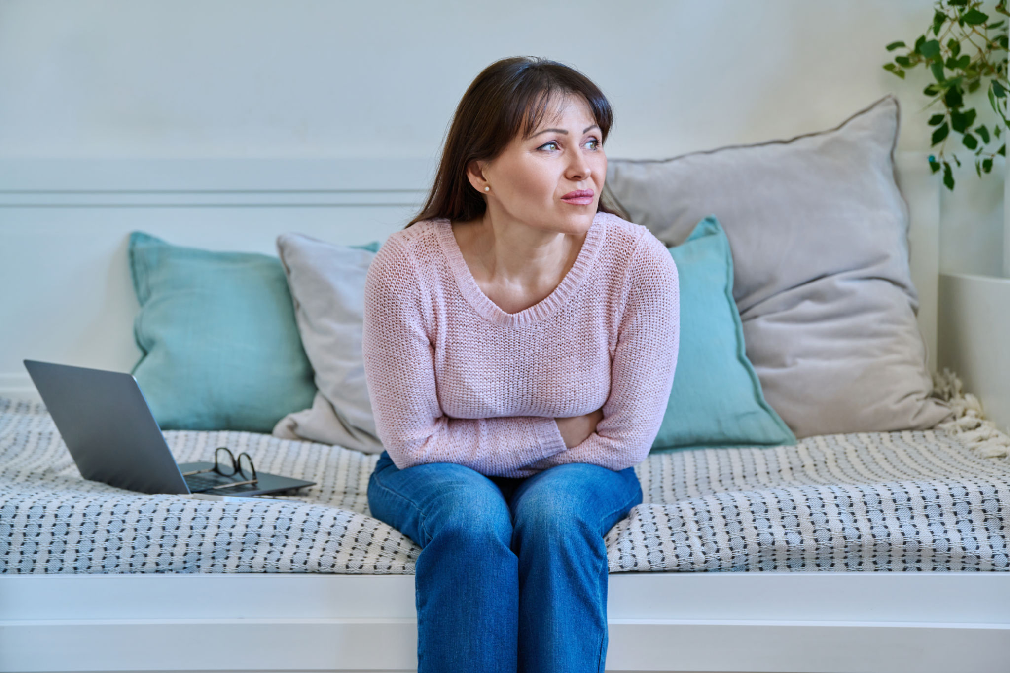 stress menopausa gonfiore addominale donne over 40