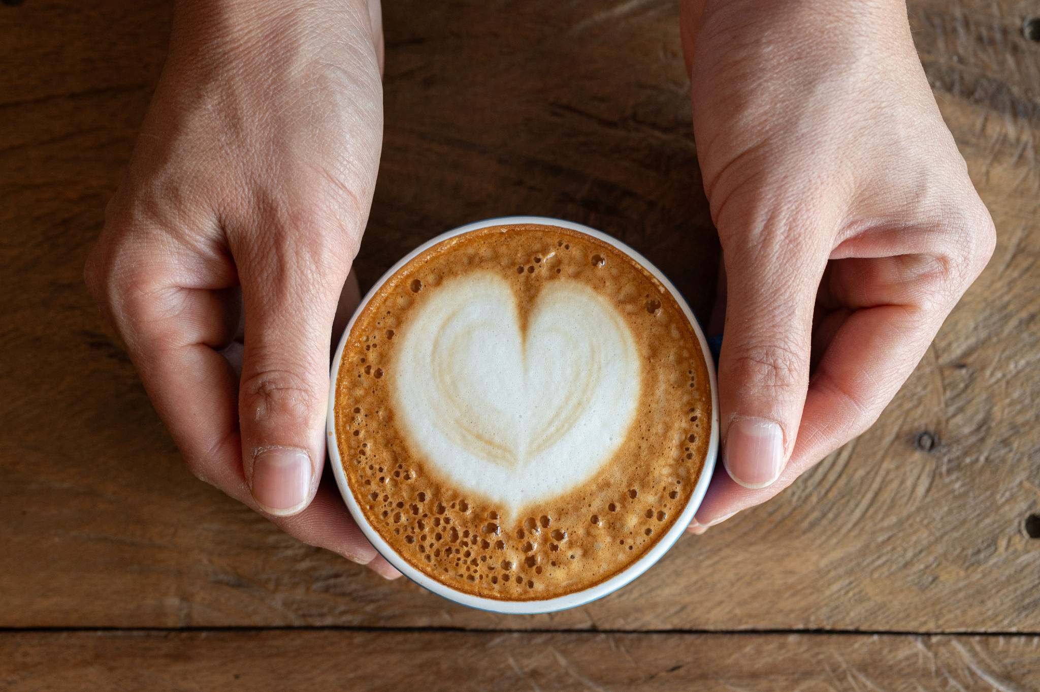 caffè e gonfiore mattutino acidità stomaco