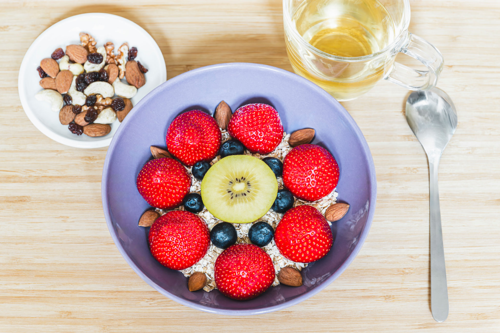 frutta che non gonfia la pancia a colazione