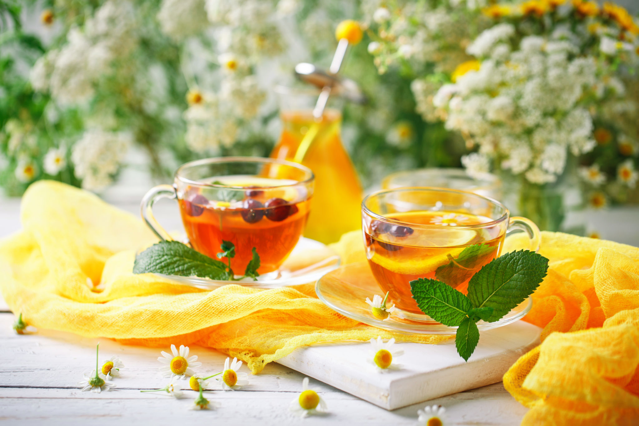 tisana anti gonfiore mattutina per sgonfiare la pancia