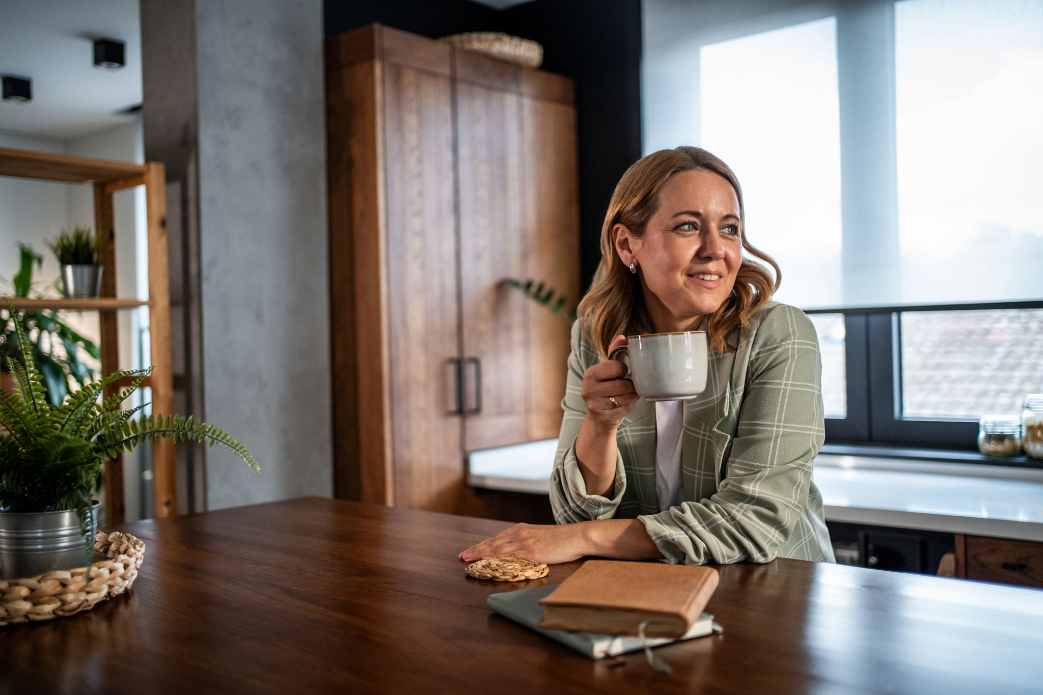 timing del caffè al mattino e gonfiore addominale